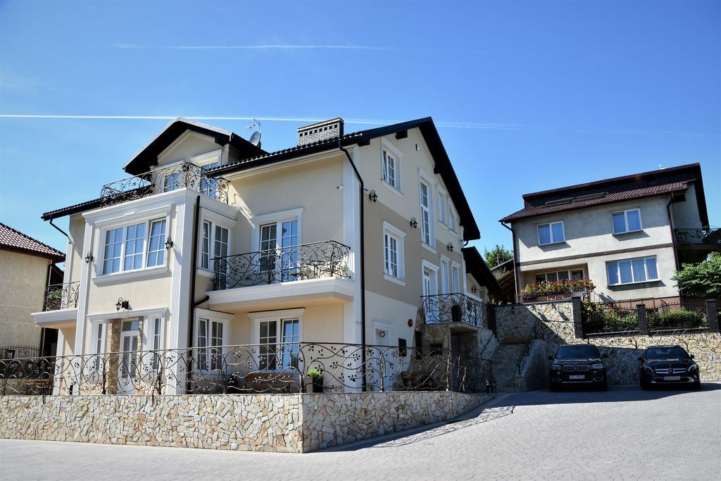 Willa Rozana - Apartamenty I Pokoje Goscinne Sandomierz Ngoại thất bức ảnh
