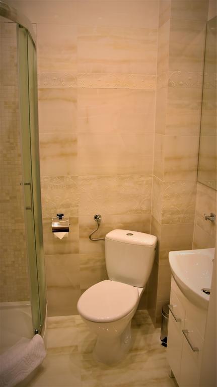 Willa Rozana - Apartamenty I Pokoje Goscinne Sandomierz Ngoại thất bức ảnh