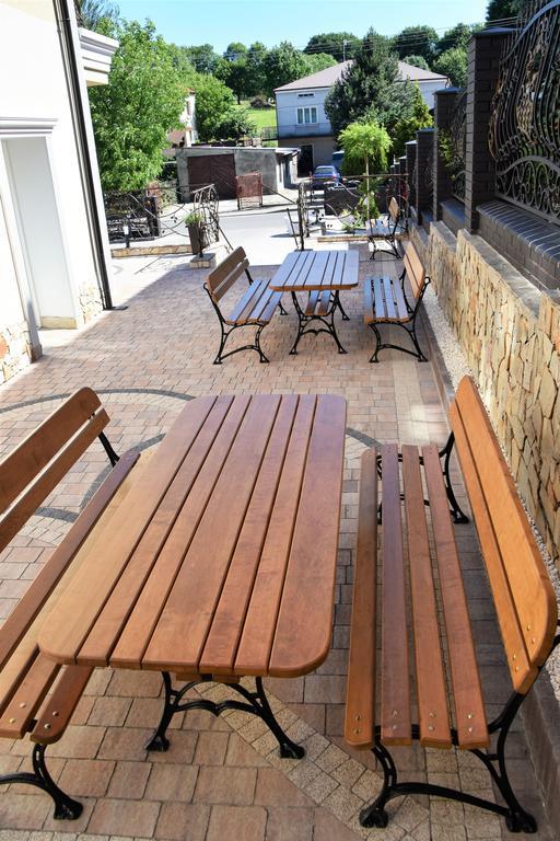 Willa Rozana - Apartamenty I Pokoje Goscinne Sandomierz Ngoại thất bức ảnh